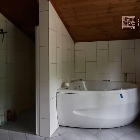 Large At Nesfjellet With Lovely View, Inddor Jacuzzi & Sauna Σπίτι διακοπών Nesbyen