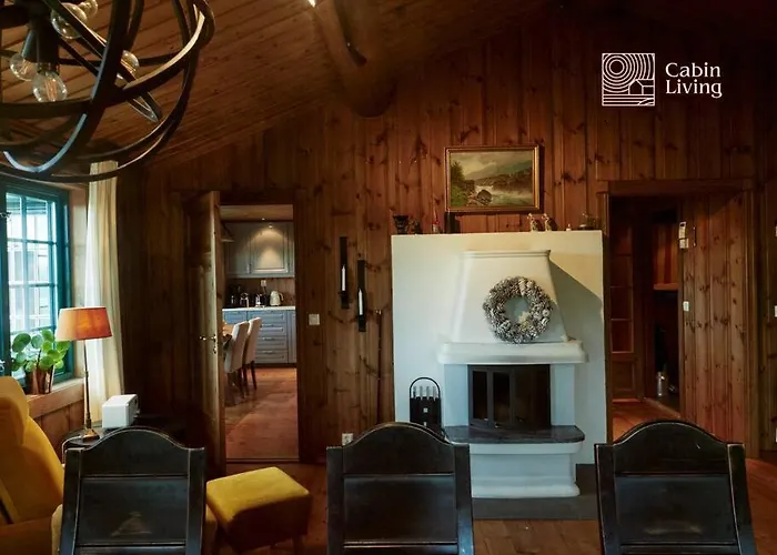 بيت للعطل Large At Nesfjellet With Lovely View, Inddor Jacuzzi & Sauna *