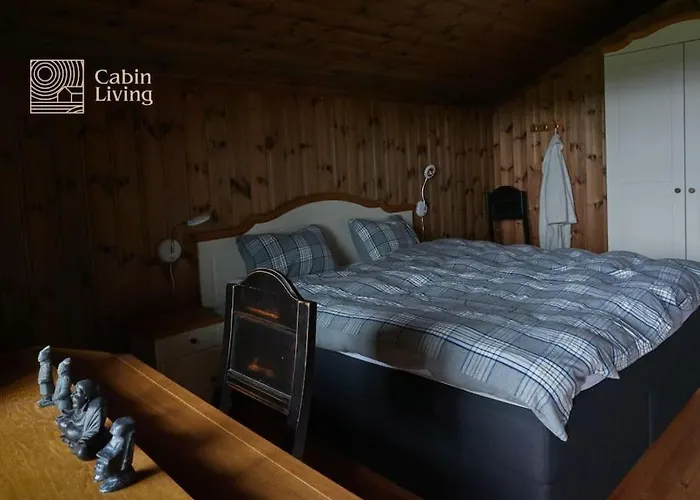 Large At Nesfjellet With Lovely View, Inddor Jacuzzi & Sauna *