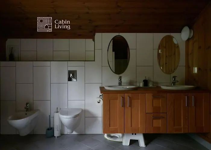 بيت للعطل Large At Nesfjellet With Lovely View, Inddor Jacuzzi & Sauna نيسبين