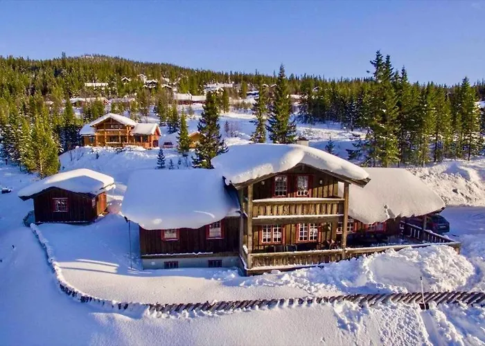 بيت للعطل Large At Nesfjellet With Lovely View, Inddor Jacuzzi & Sauna نيسبين